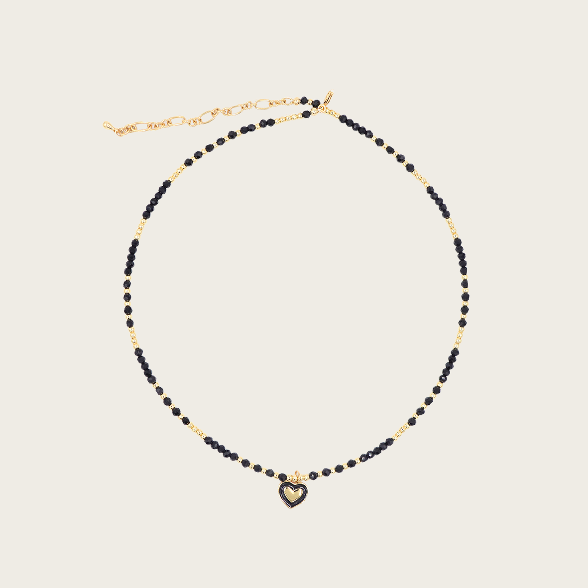 Chic heart pendant choker with black spinel beads