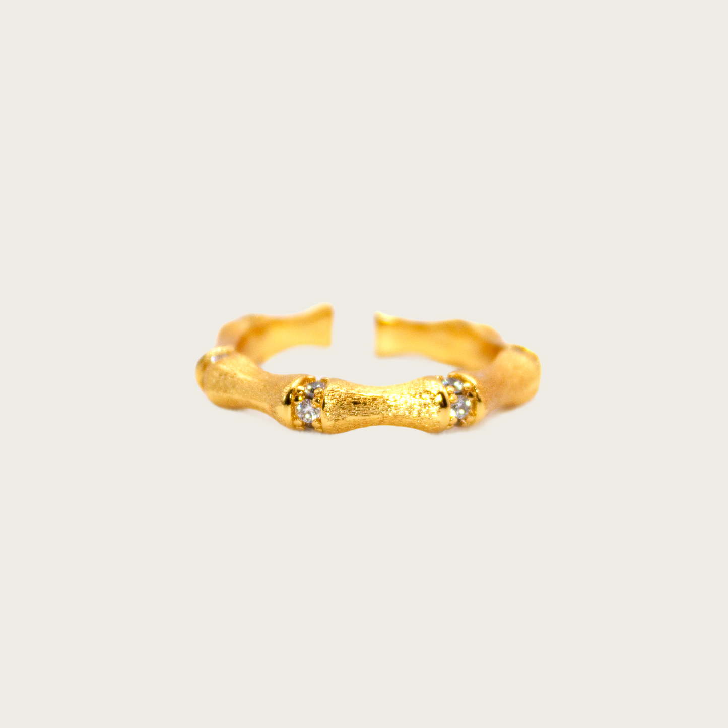 Open ring with textured details