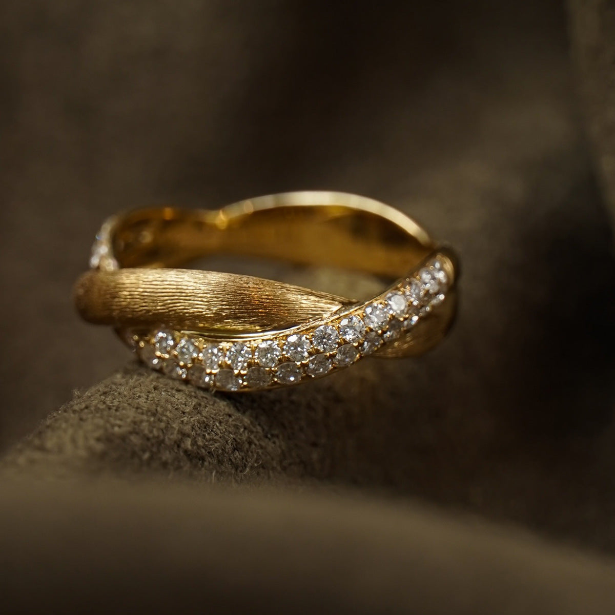 luxury ring with brushed twist design
