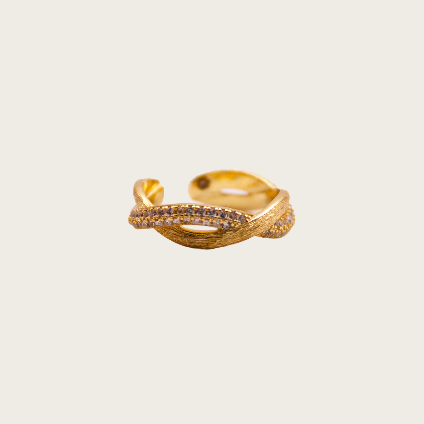 Sleek twisted ring