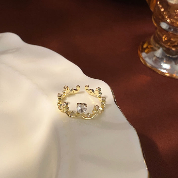 regal crown moti ring