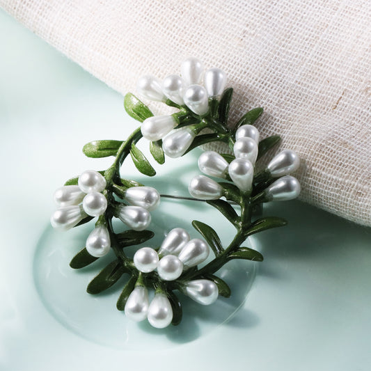 Flower wreath accessory