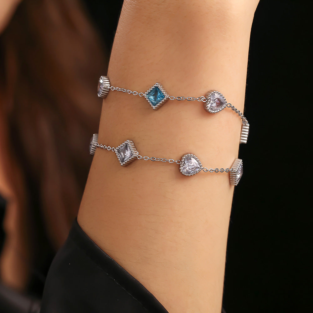 Stylish bracelet with diamond-shaped zircon hearts
