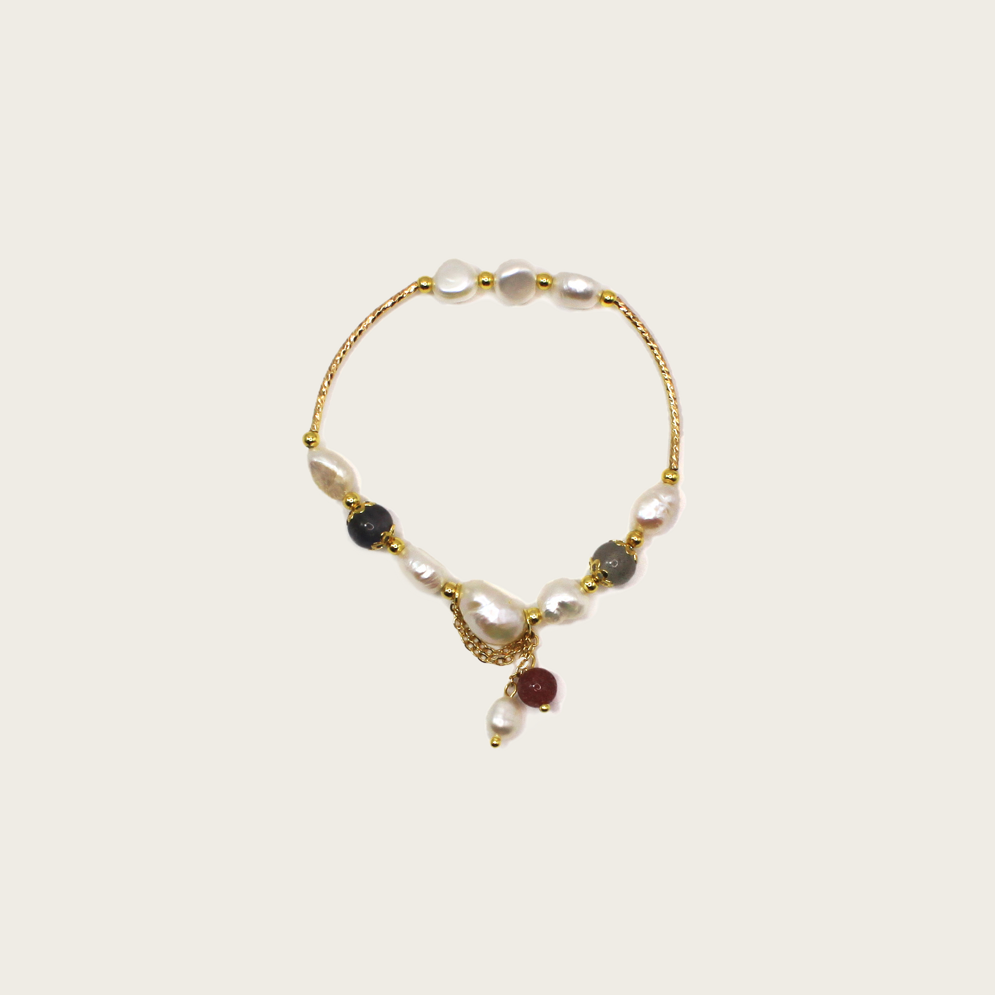 Timeless bracelet featuring moonstone and pearls