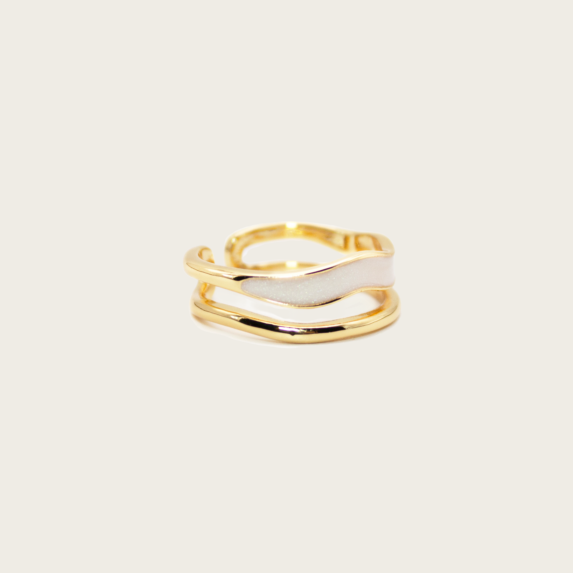 Elegant minimalist ring with white enamel finish
