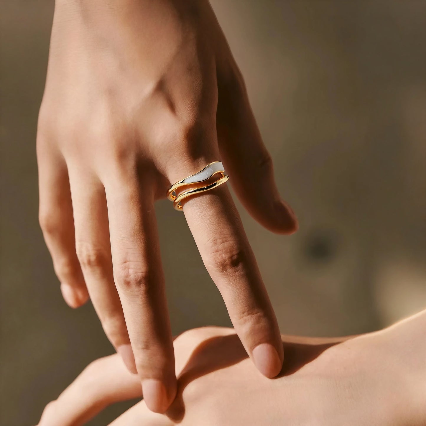 Elegant minimalist ring with white enamel finish